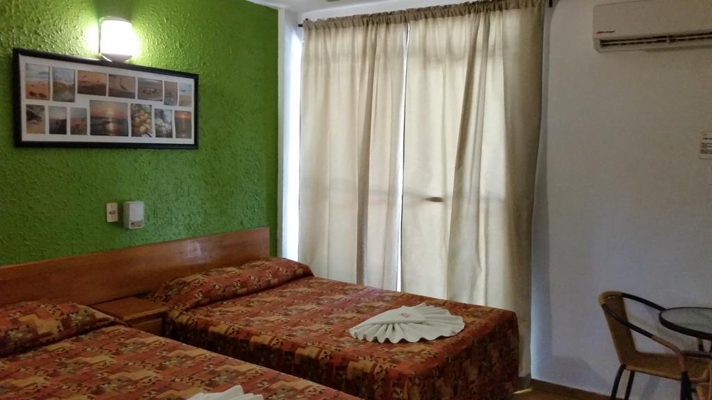 Delfin Playa Azul Hotel Lázaro Cárdenas Eksteriør billede